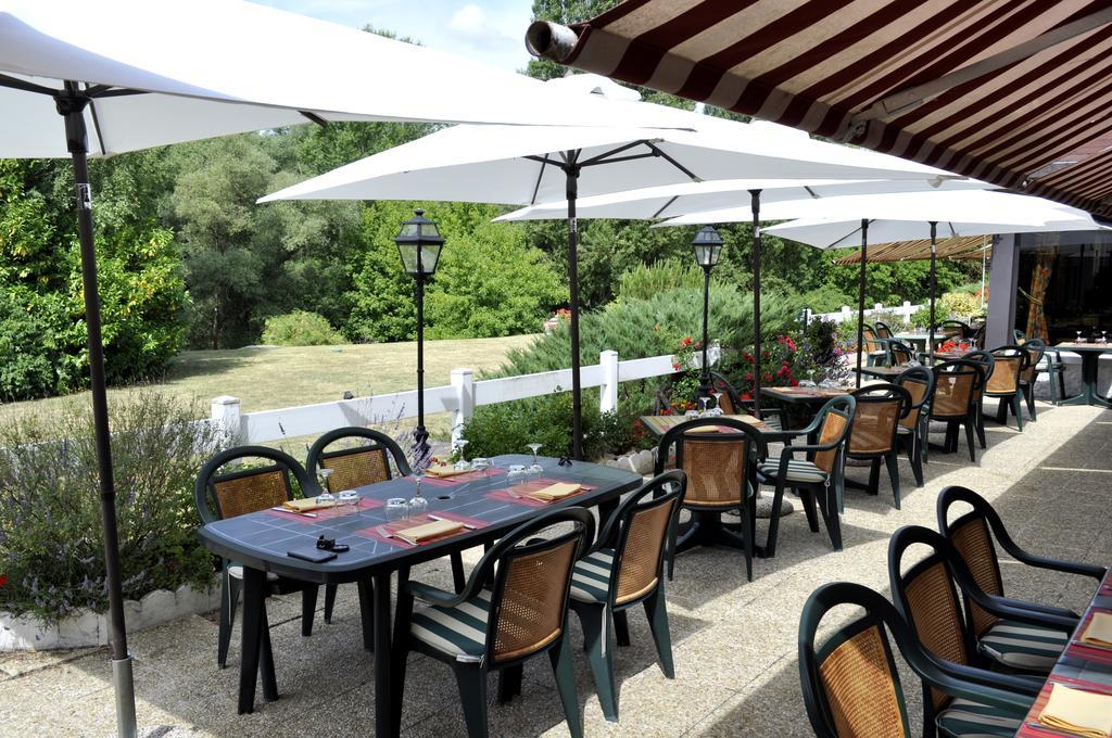 Hotel Restaurant Le Relais De Pouilly Exterior foto
